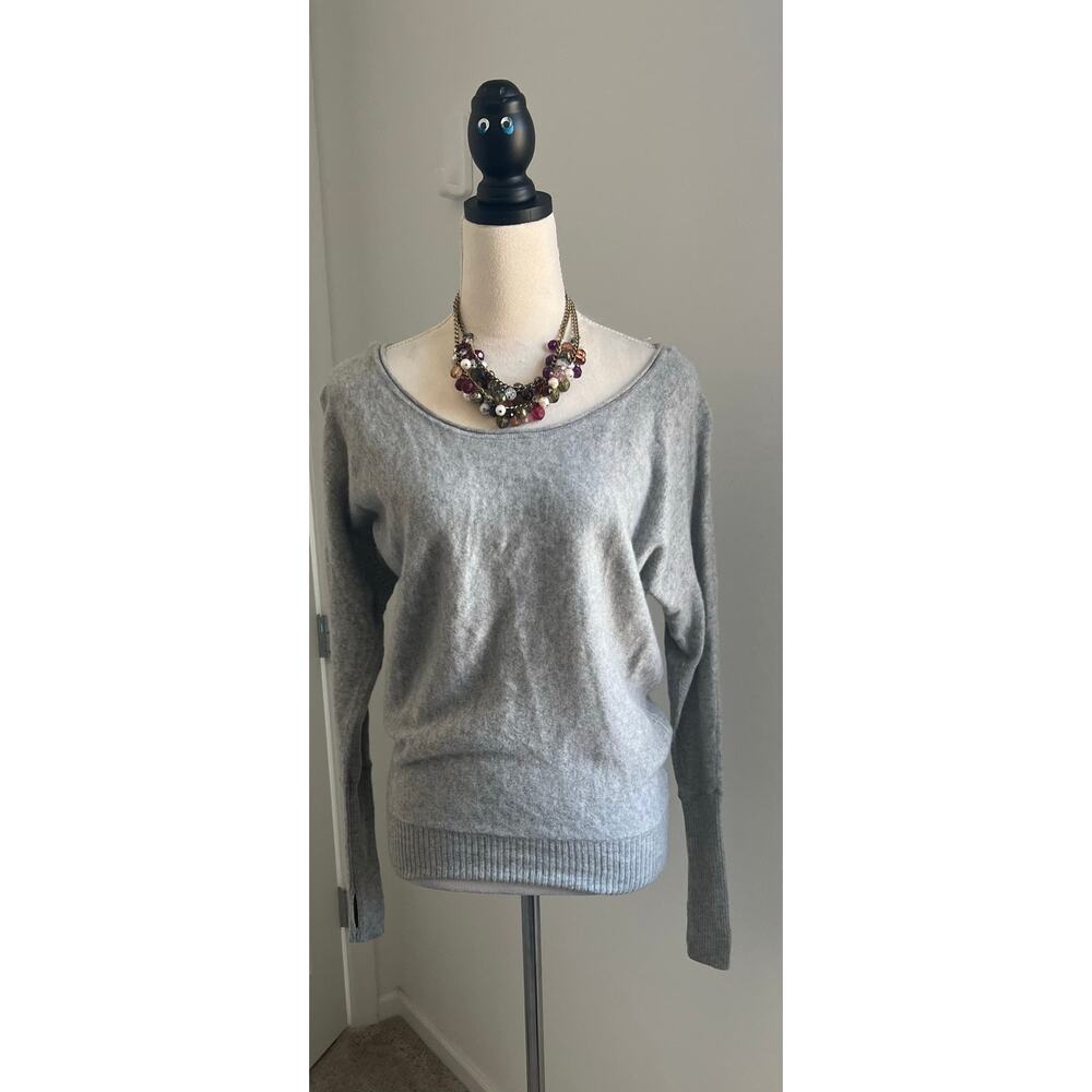 Athleta‎ Cashmere Gray Long Sleeve Silver Thread Crew Neck Thumbhole Sweater XS